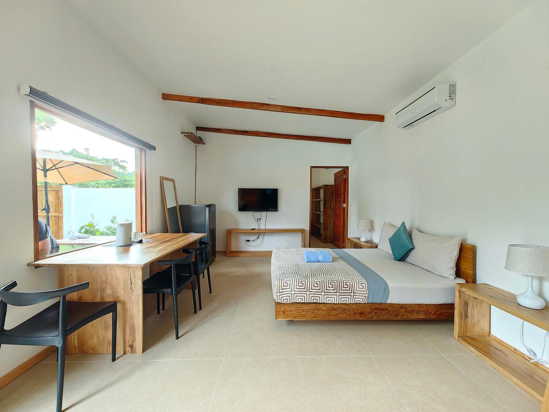 Hotel Island World Panglao Extérieur photo
